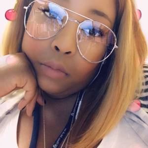 Meet your Posher, Tasha